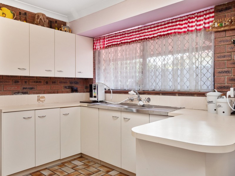 102 Apsley Road, Willetton WA 6155