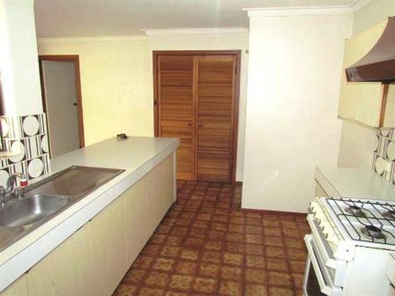 18 Upland Gardens, Willetton WA 6155