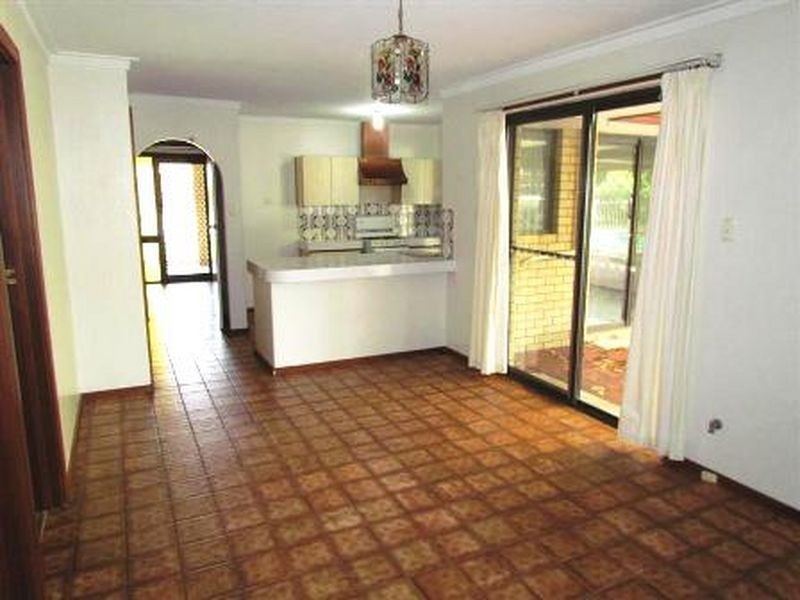 18 Upland Gardens, Willetton WA 6155