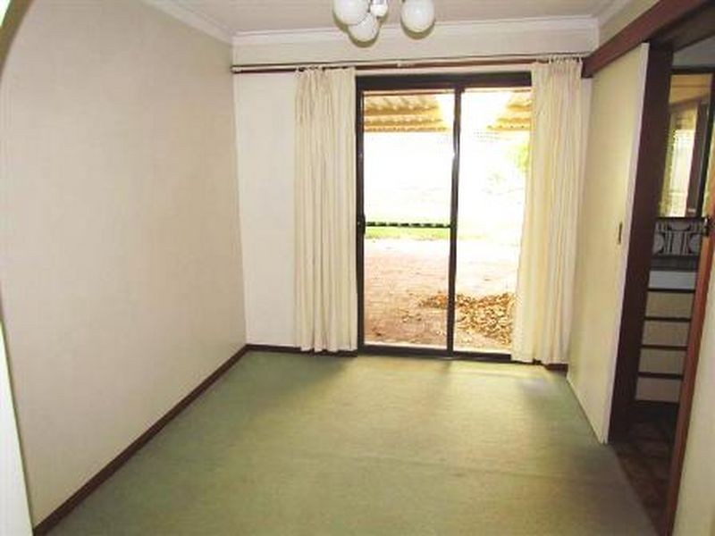 18 Upland Gardens, Willetton WA 6155