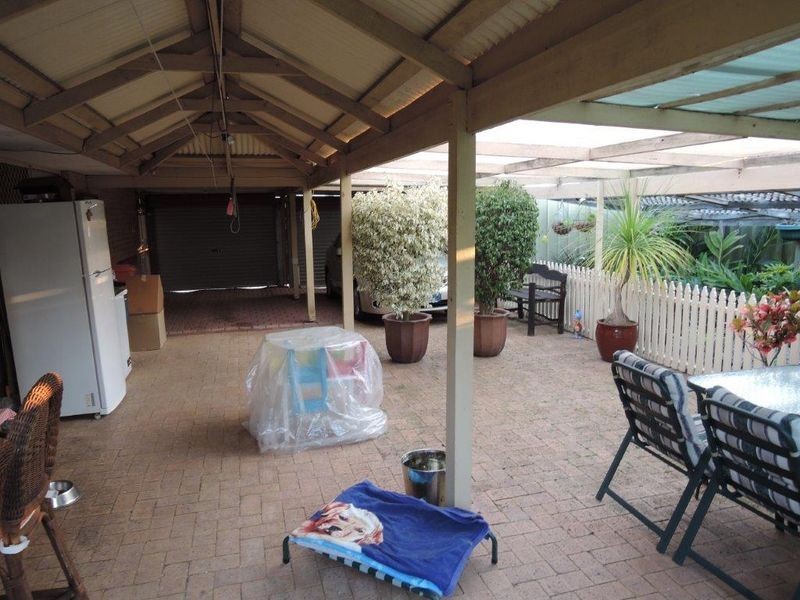 10 Seminole Gardens, Seville Grove WA 6112