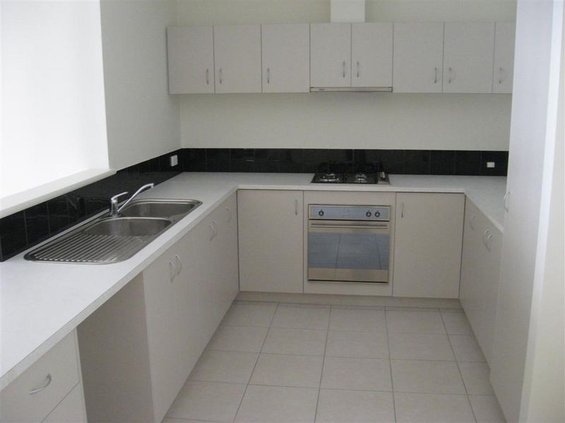 12/36 Fifth Road, Armadale WA 6112