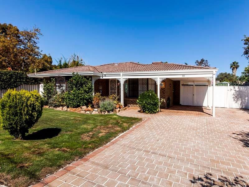 95 Vellgrove Avenue, Parkwood WA 6147