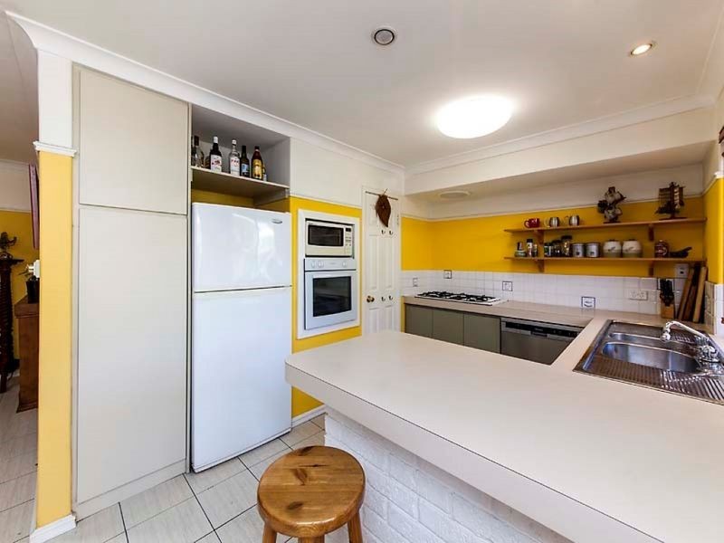 95 Vellgrove Avenue, Parkwood WA 6147