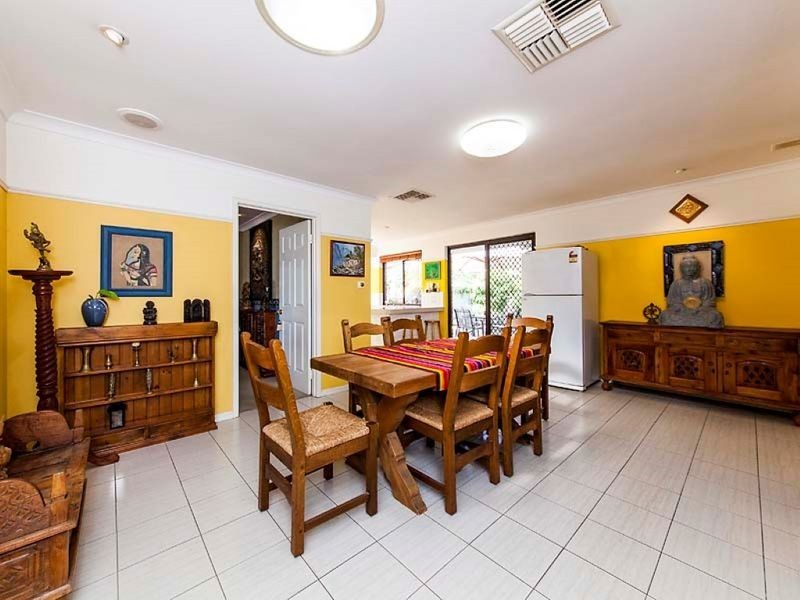 95 Vellgrove Avenue, Parkwood WA 6147