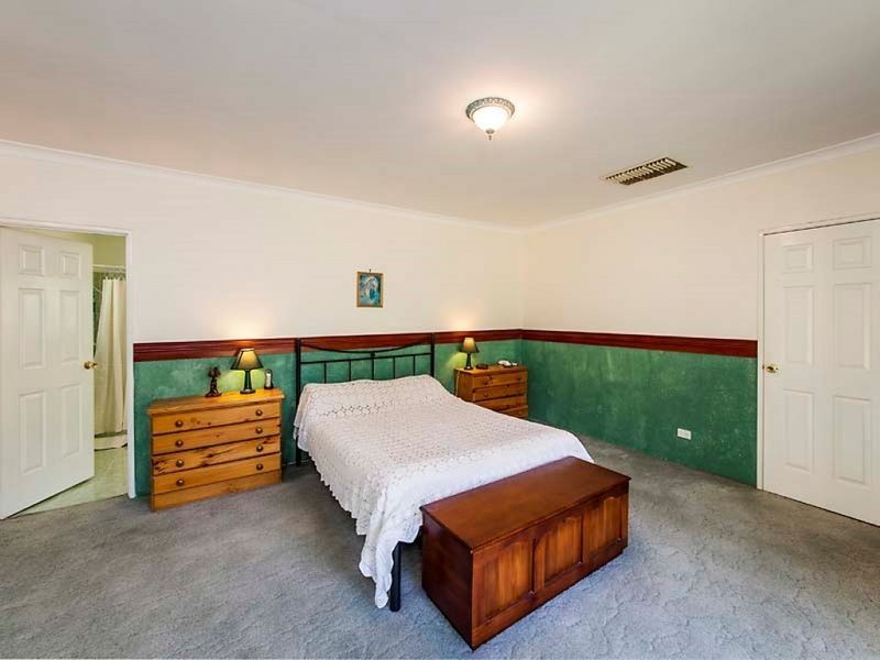 95 Vellgrove Avenue, Parkwood WA 6147