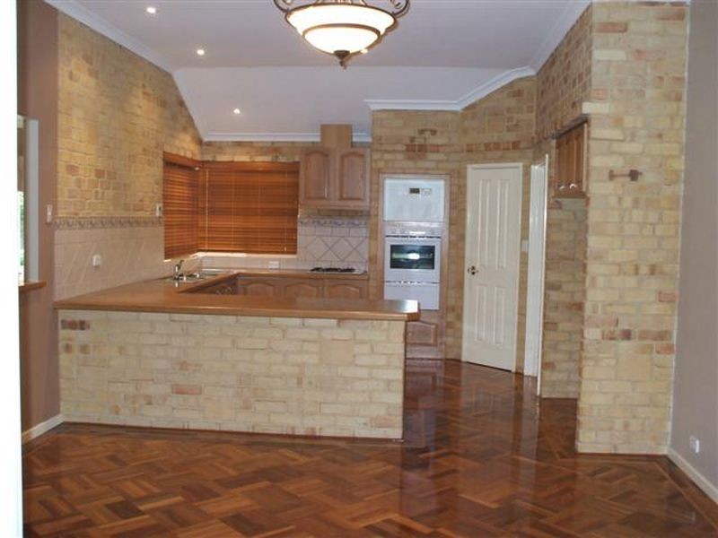 21 Geranium Place, Canning Vale WA 6155