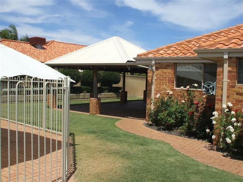 21 Geranium Place, Canning Vale WA 6155