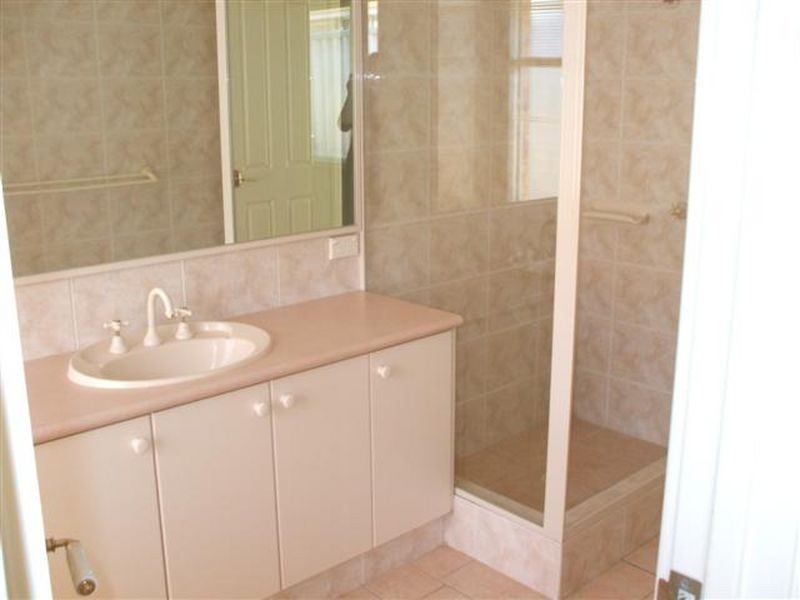 21 Geranium Place, Canning Vale WA 6155