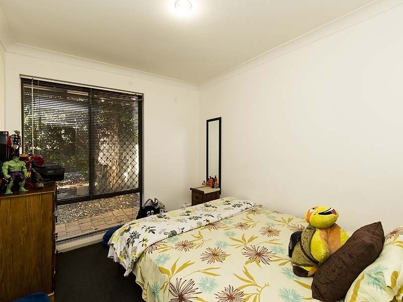 1/1 Tricia Court, Shelley WA 6148