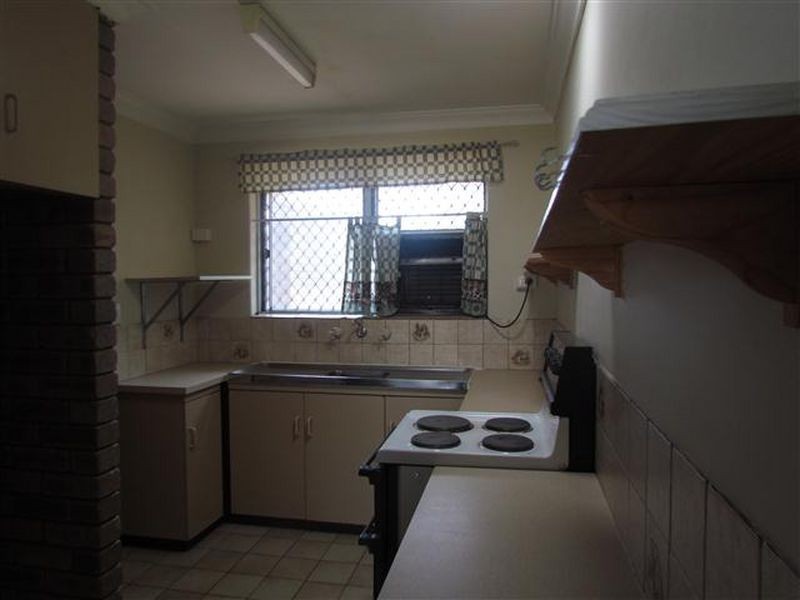 216B Corinthian Road East, Riverton WA 6148