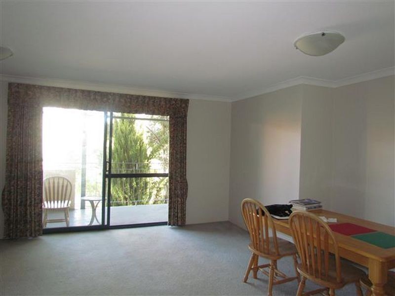 27/40 Wellington Street, East Perth WA 6004