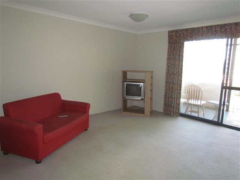 27/40 Wellington Street, East Perth WA 6004