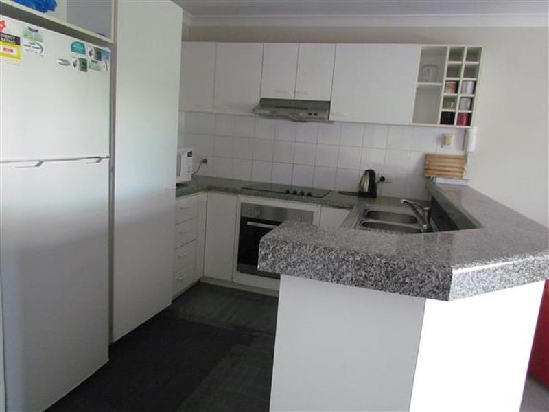 27/40 Wellington Street, East Perth WA 6004