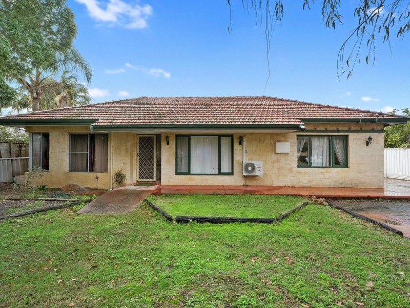 26 Tudor Avenue North, Shelley WA 6148