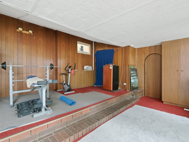 26 Tudor Avenue North, Shelley WA 6148