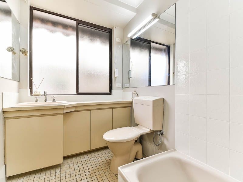 143 Rostrata Avenue, Willetton WA 6155