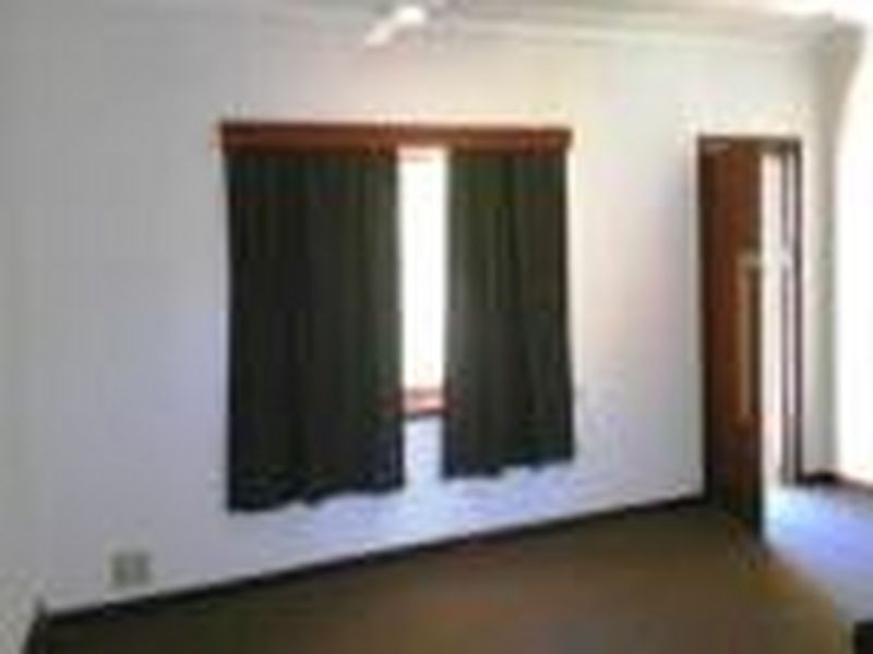 1/10 Andrews Road, Wilson WA 6107