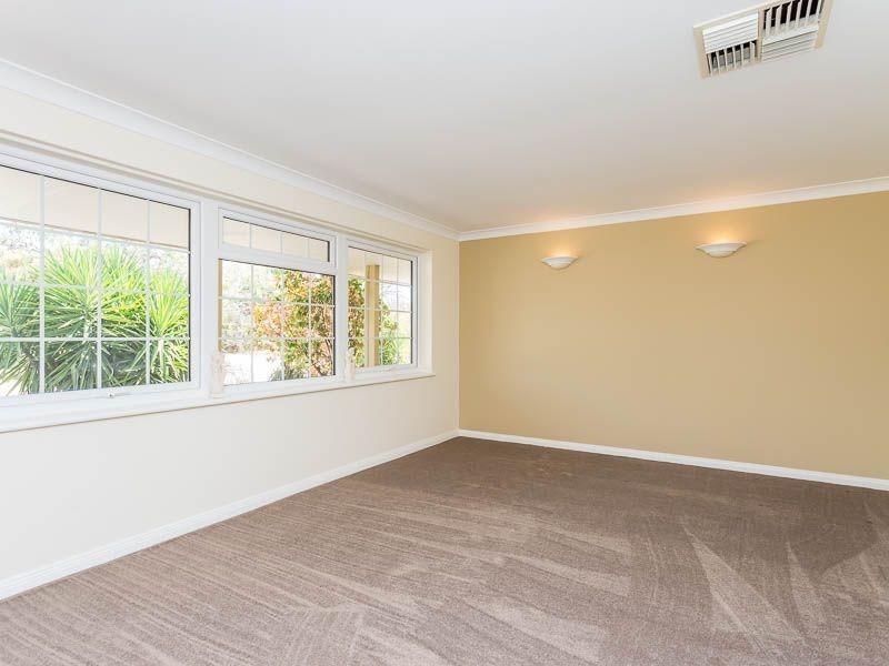 65 Wolfe Road, Banjup WA 6164