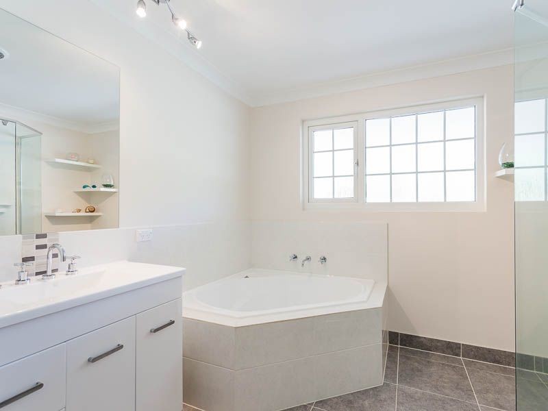 65 Wolfe Road, Banjup WA 6164