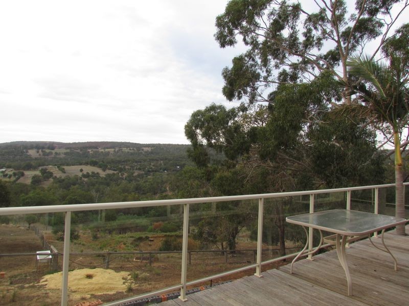 55 Marsh Court, Jarrahdale WA 6124