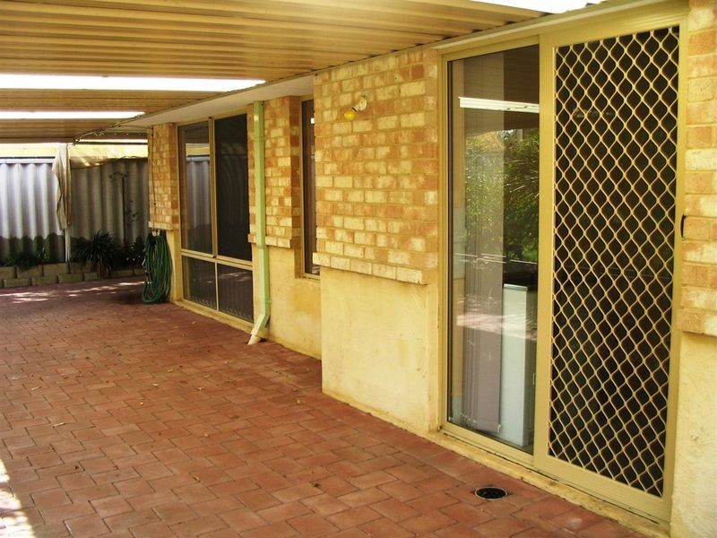 28 Freshwater Drive, Atwell WA 6164