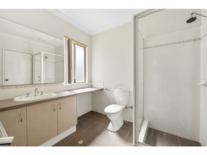 6D Messenger Street, Kelmscott WA 6111