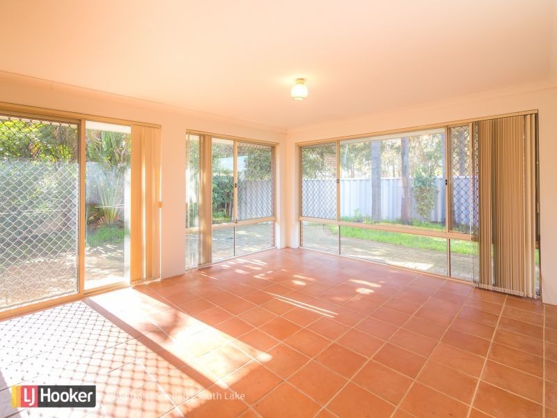 8 Barrul Place, Thornlie WA 6108