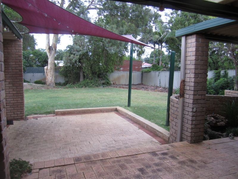 4 Juniper Way, Willetton WA 6155