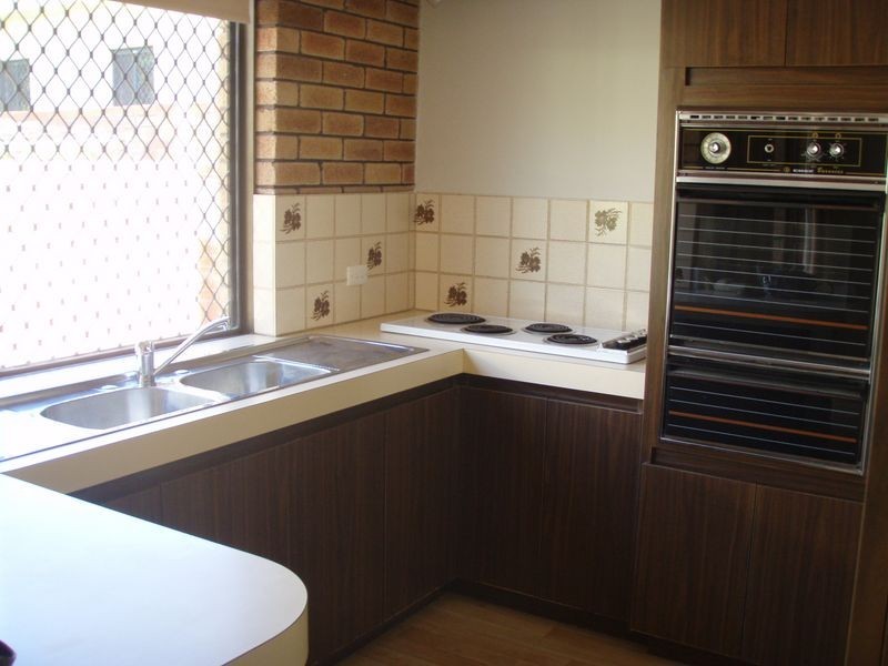 1/2 Axford Street, Como WA 6152