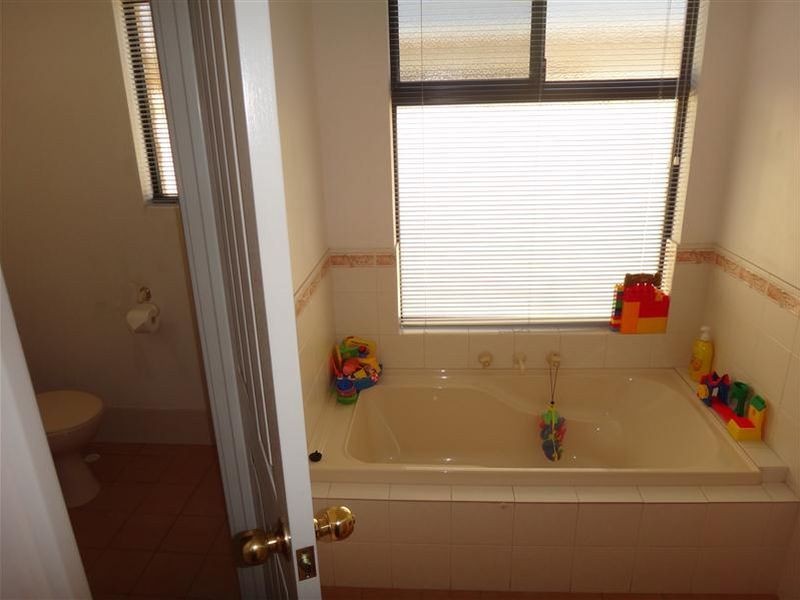 156 Kendall Blvd, Baldivis WA 6171