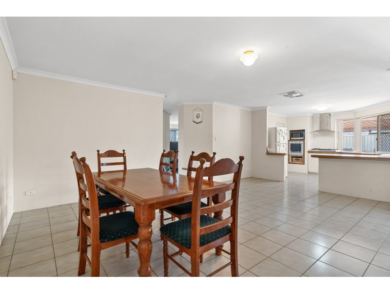 13 Young Lane, Parkwood WA 6147