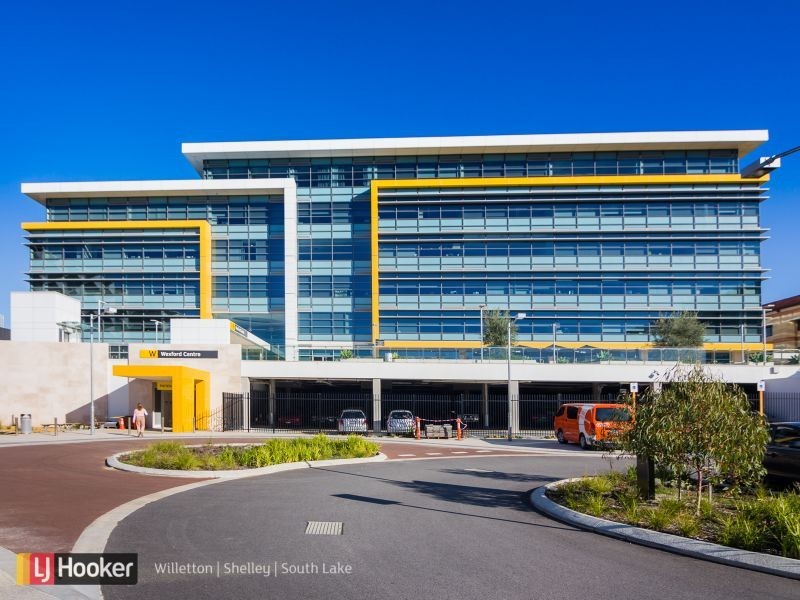 4/64 Barry Marshall Parade, Murdoch WA 6150