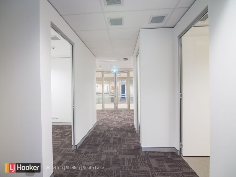 4/64 Barry Marshall Parade, Murdoch WA 6150