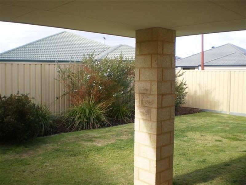 13 La Grange Way, Gosnells WA 6110