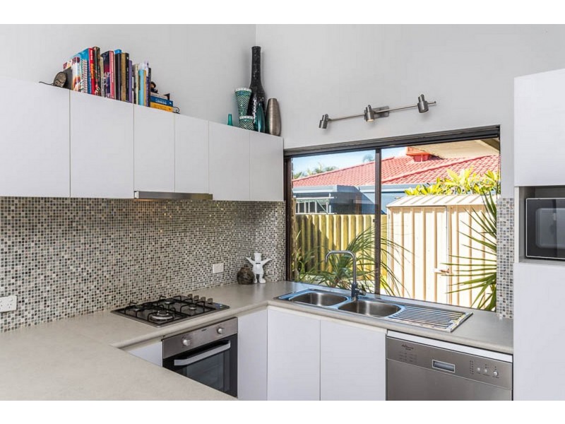 39 Torridon Avenue, Parkwood WA 6147