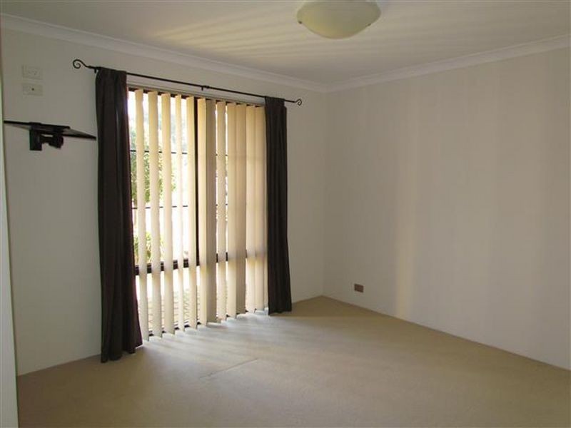 1 Woodhouse Circuit, Canning Vale WA 6155