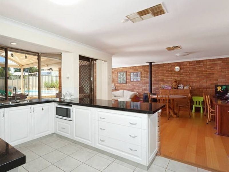 5 Aurora Grove, Willetton WA 6155