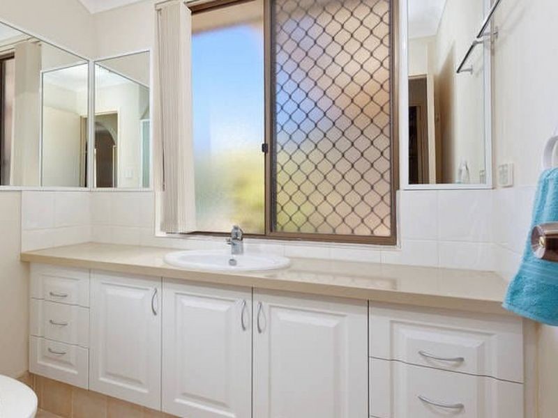 5 Aurora Grove, Willetton WA 6155