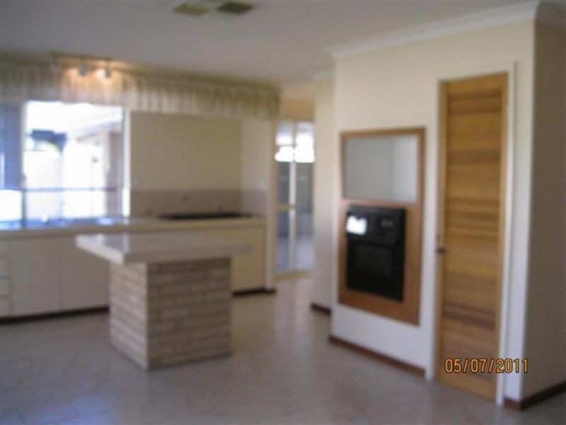 21 Tippett Court, Willetton WA 6155