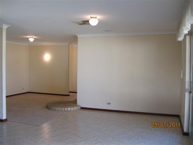 21 Tippett Court, Willetton WA 6155