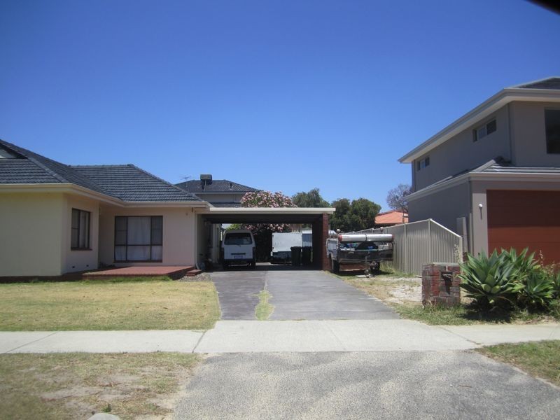 24 Second Avenue, Rossmoyne WA 6148
