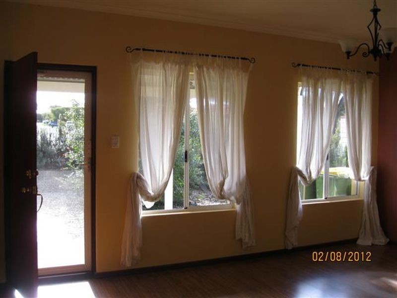 62 Walpole Street, St James WA 6102