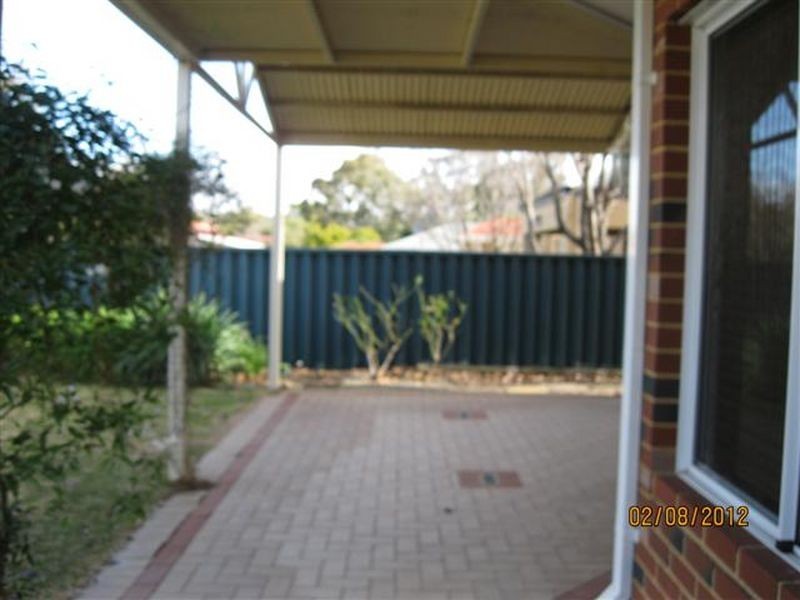 62 Walpole Street, St James WA 6102