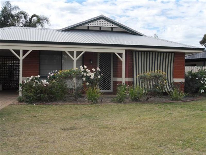 21 Greenshank Close, East Cannington WA 6107