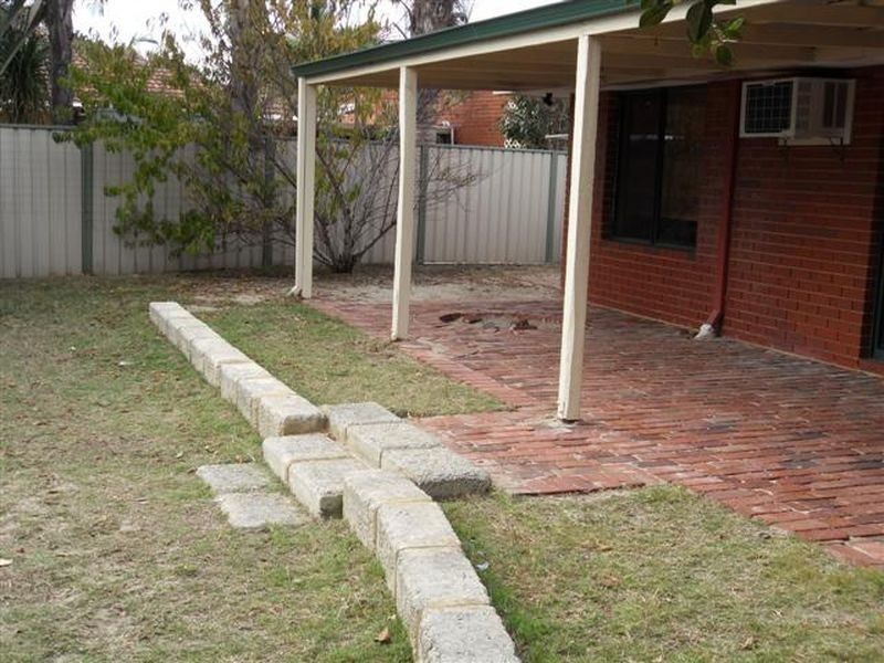 21 Greenshank Close, East Cannington WA 6107