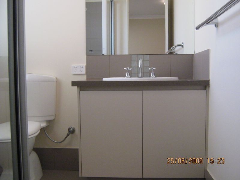 18 Strasbourg Vista, Hocking WA 6065