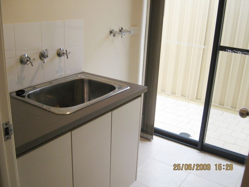 18 Strasbourg Vista, Hocking WA 6065