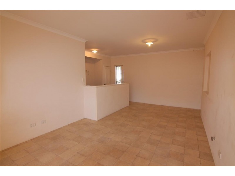 Unit 6/13 Devonshire Terrace, Armadale WA 6112