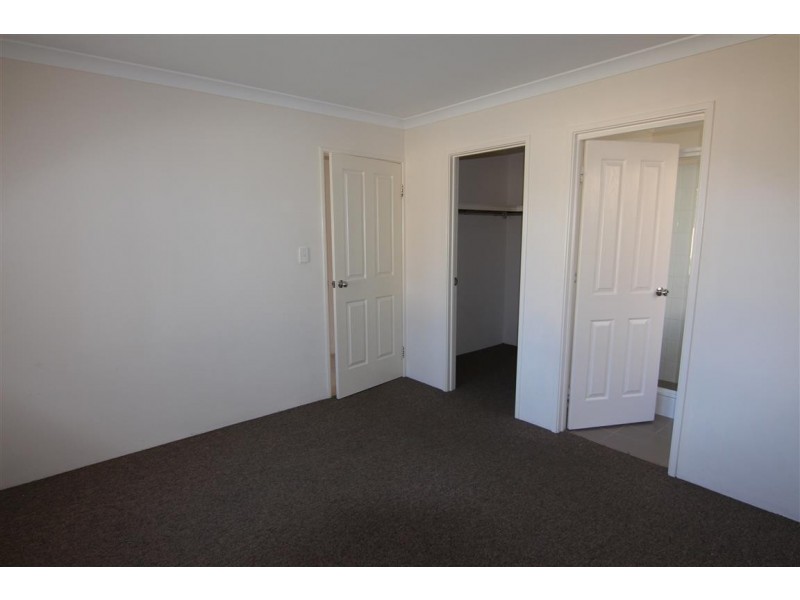 Unit 6/13 Devonshire Terrace, Armadale WA 6112